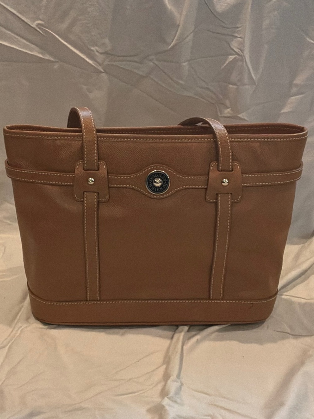 Dooney & Bourke Tan Caramel Leather Tote Bag Duck Medallion
